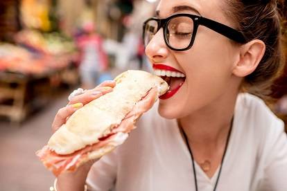 eating with clear Braces